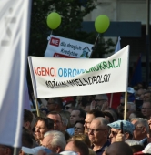 Wiec Donalda Tuska na pl. Wolności w Poznaniu. | fot. Przemysław Łukaszyk
