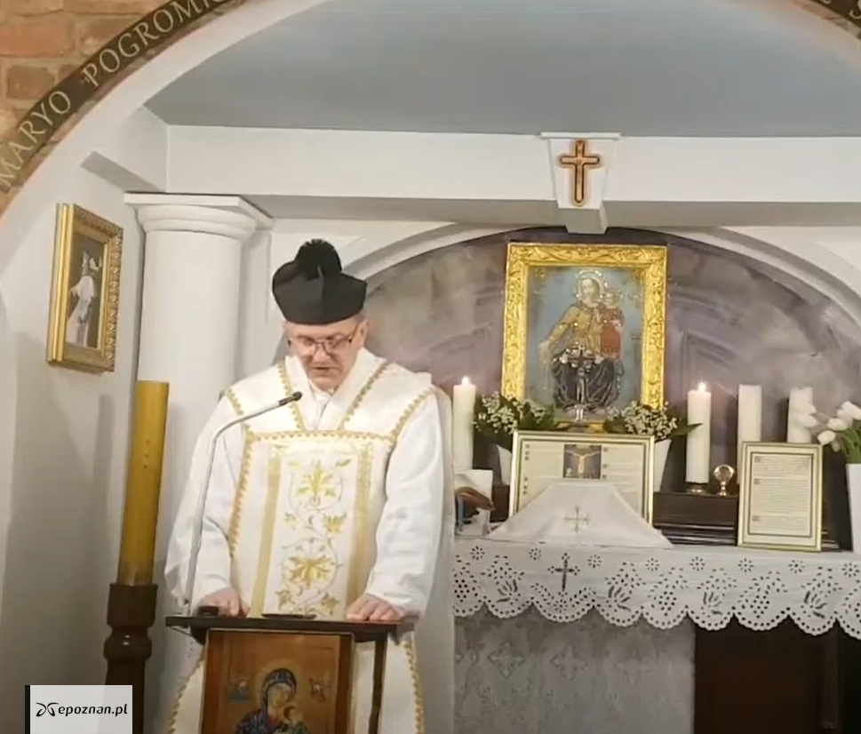 fot. Kadr z filmu "W obronie Mszy Św. P-ń Wroniecka 9. Msza Trydencka"/ YouTube