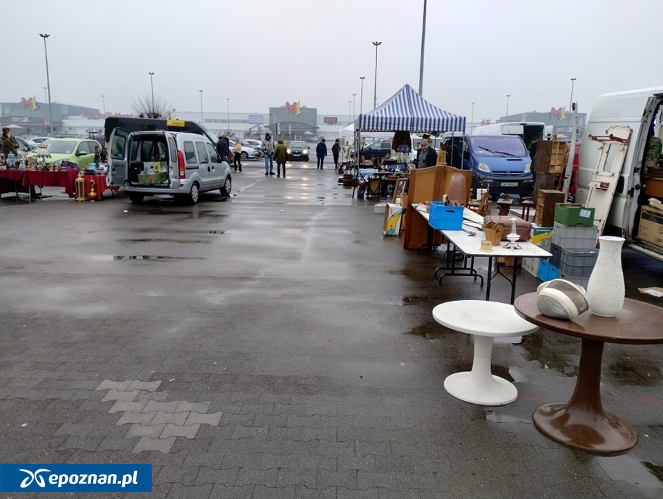 fot. Giełda Staroci Pchli Targ Poznań