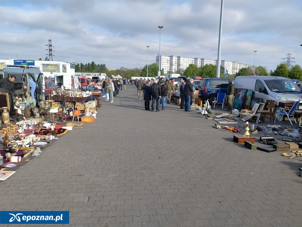 fot. Giełda Staroci Pchli Targ Poznań