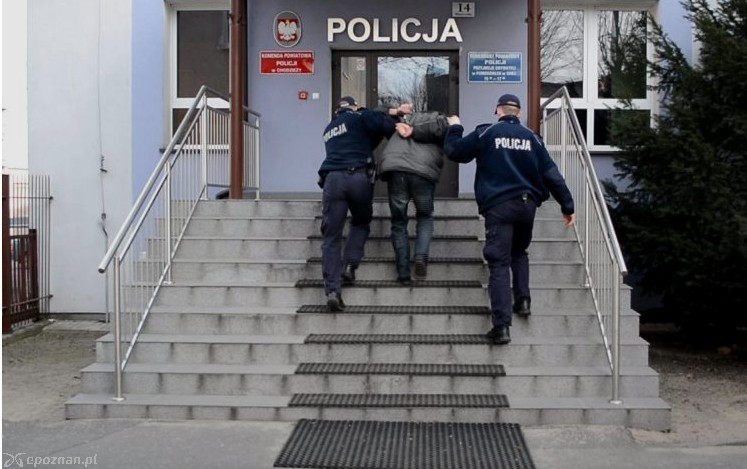Zatrzymanie 49 latka | fot. Policja