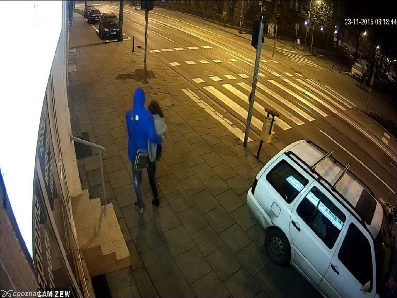 Jedno z ostatnich ujęć, na którym widać kobietę w towarzystwie Adama Z.