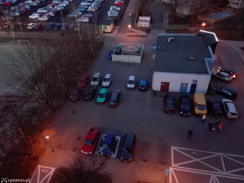 Mandaty wystawiono pod koniec marca m.in. na tym parkingu | fot. czytelnik