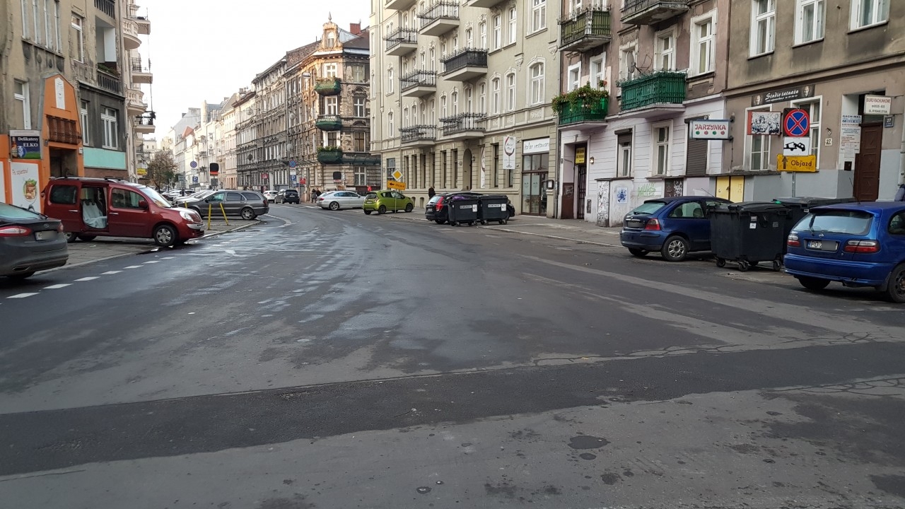 Poranek na ulicy Rybaki | fot. Mariusz Potrawiak 