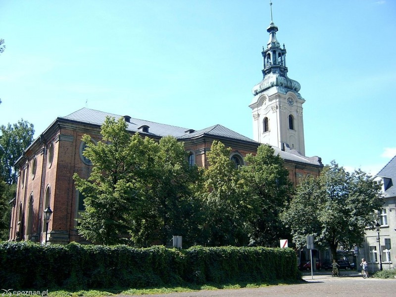 Kościół św. Krzyża w Lesznie | fot. Ralf Lotys / Wikipedia