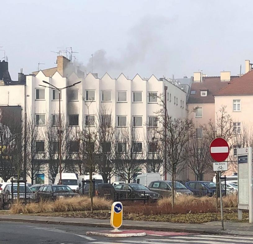 Dym widziany od strony ulicy Mostowej | fot. Paweł