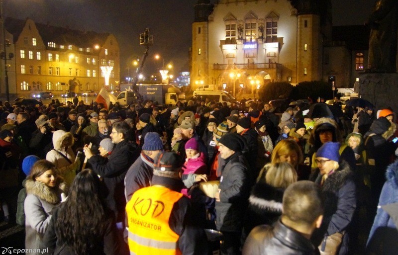 Jedna z manifestacji KOD | fot. Włodzimierz Hoppel