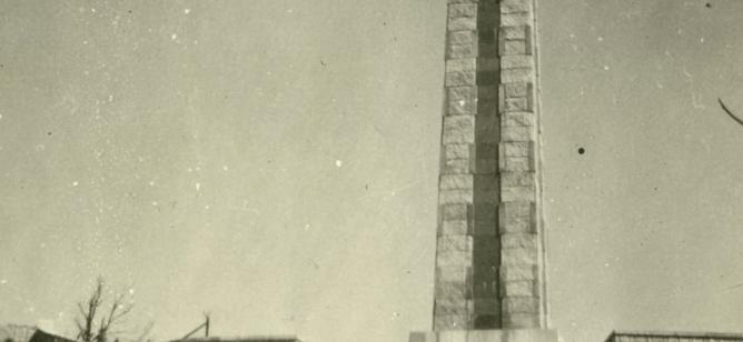Pomnik na Cytadeli postawiony w 1945 roku | fot. Antoni Czarkowski / CYRYL