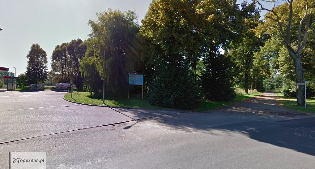 Zwłoki odnaleziono w tym rejoine | fot. Google Street View