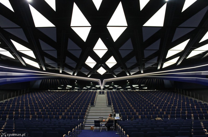 Jedna z wycieczek po MTP - Sala Ziemi | fot. Adrian Potrawiak - archiwum