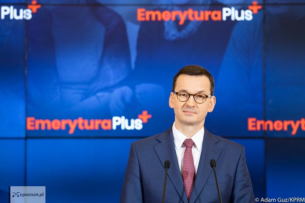 fot. By Kancelaria Premiera / Adam Guz - Konferencja #EmeryturaPlus, Public Domain, https://commons.wikimedia.org/w/index.php?curid=77737982