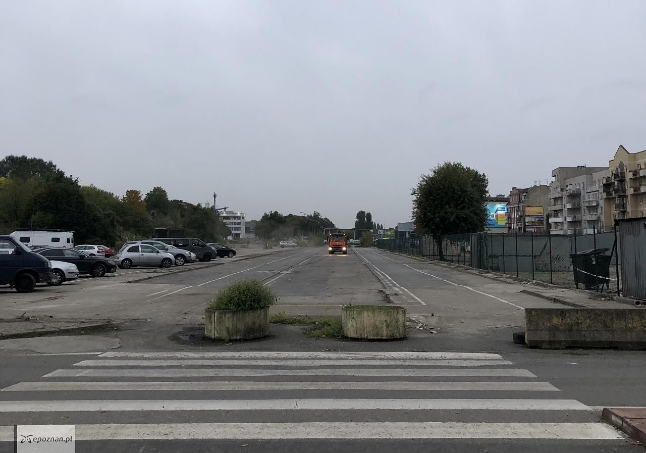 Teren po targowisku | fot. Maciej, widz WTK