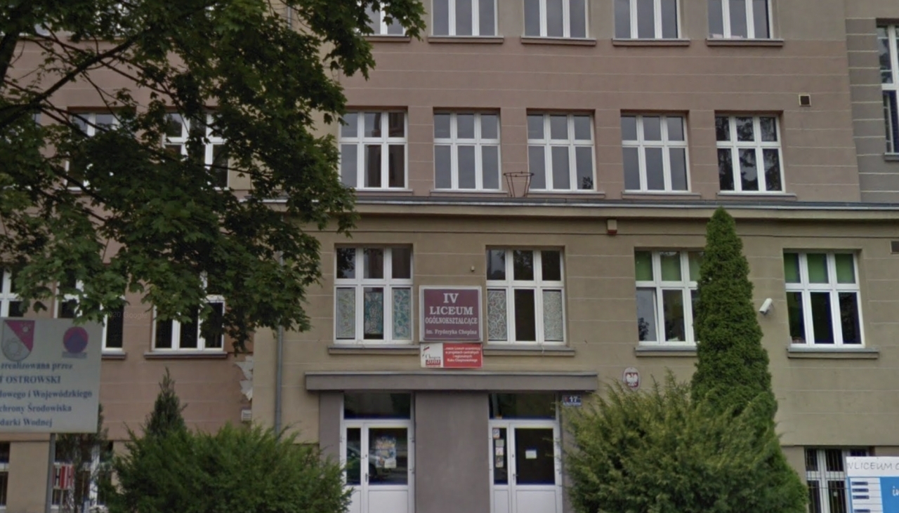 IV LO w Ostrowie Wielkopolskim | fot. Google Street View