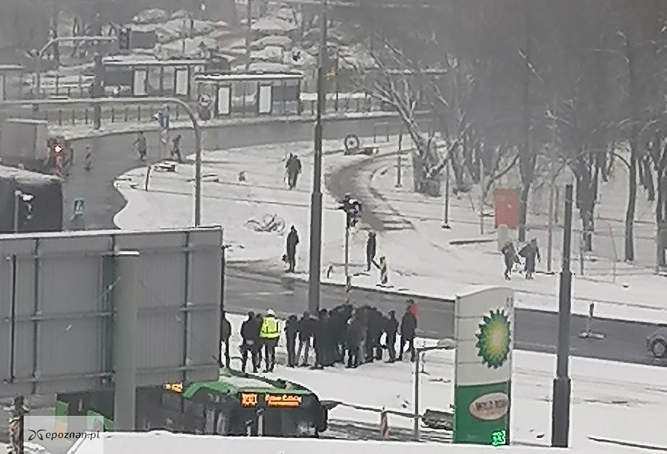 Konferencja na rondzie | fot. Ania