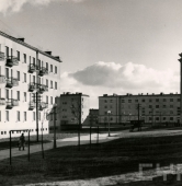 Nowe osiedle mieszkaniowe na Dębcu | fot. Franciszek Maćkowiak / Muzeum Historii Miasta Poznania / Cyryl