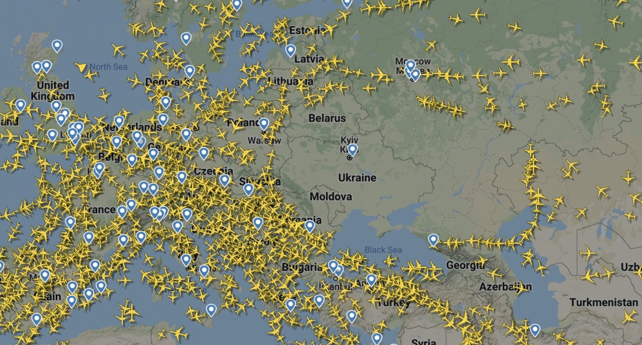 Aktualna sytuacja lotnicza w Europie | fot. flightradar24.com