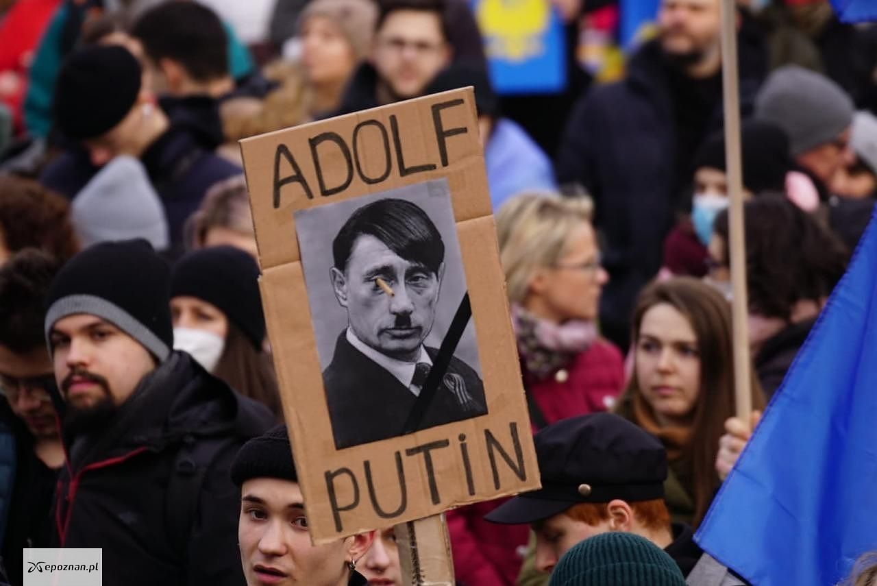 Solidarni z Ukrainą / Sobota na placu Wolności | fot. Maciej Kopiński