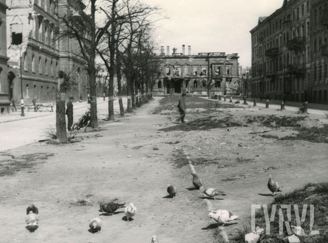 1945 rok - zniszczenia wojenne | fot. Miejski Konserwator Zabytków w Poznaniu / CYRYL