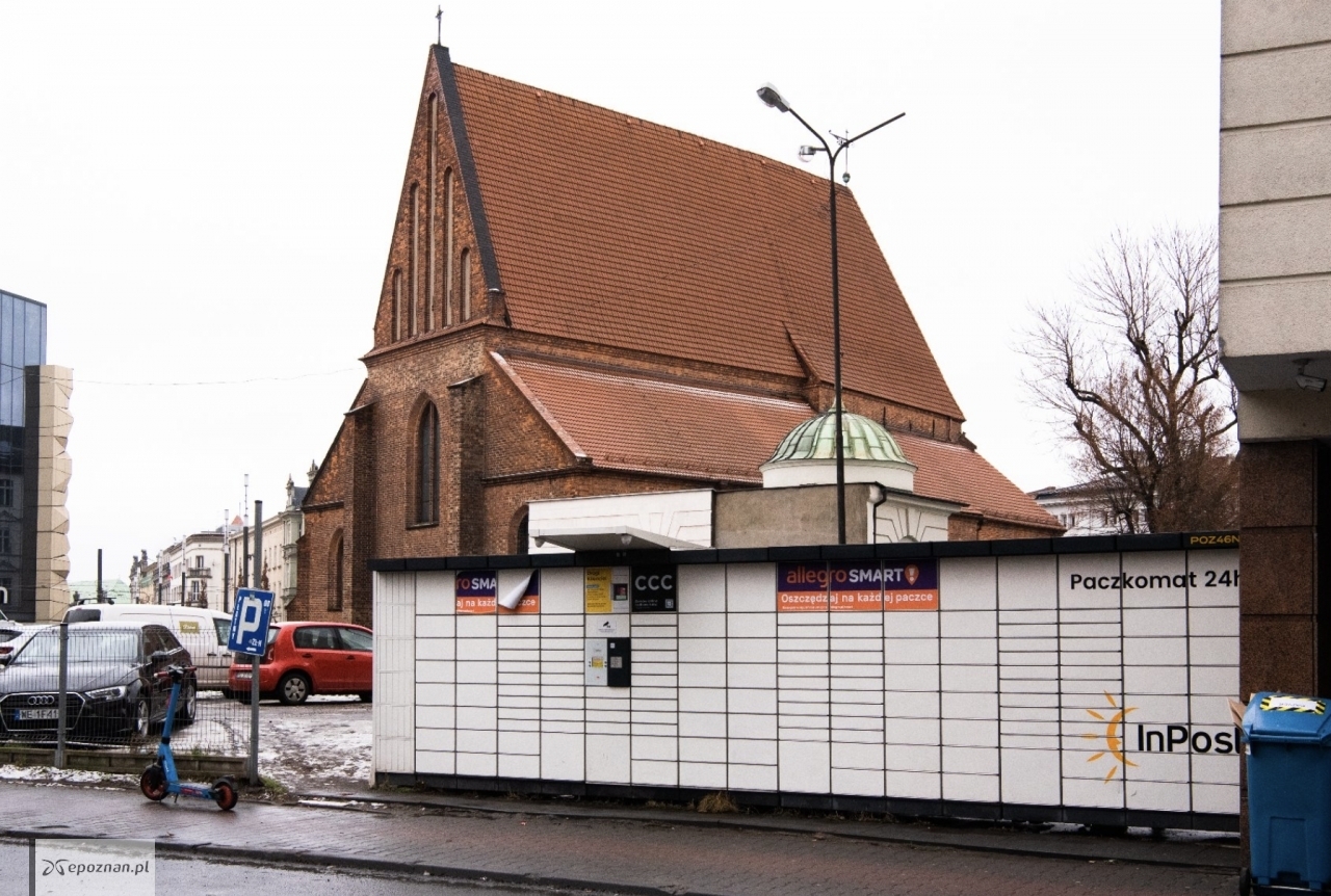 Paczkomat ustawiony bez wymaganych zgód | fot. UM Poznań